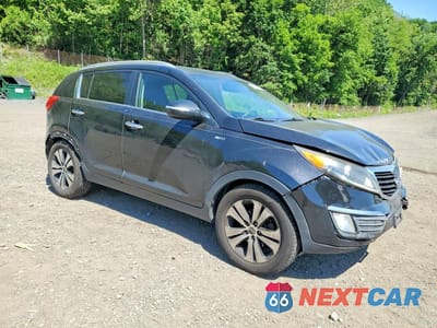 Czwarte zdjęcie samochodu z boku: 2012 KIA SPORTAGE EX VIN:KNDPCCA2XC7216697 - miniatura