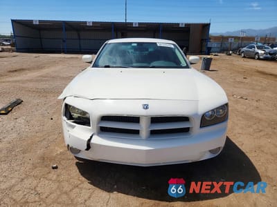 Piąte zdjęcie samochodu w środku: 2010 DODGE CHARGER R/T VIN:2B3CA5CT3AH113436 - miniatura