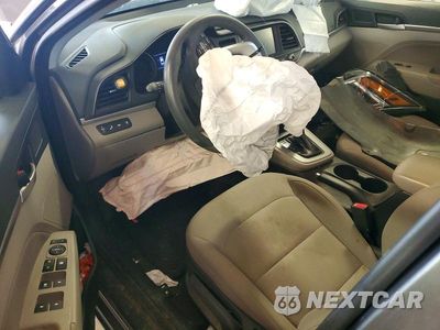 Zdjęcie 8 z 12 samochodu: 2020 HYUNDAI ELANTRA SEL VIN:5NPD84LF9LH515068 - miniatura