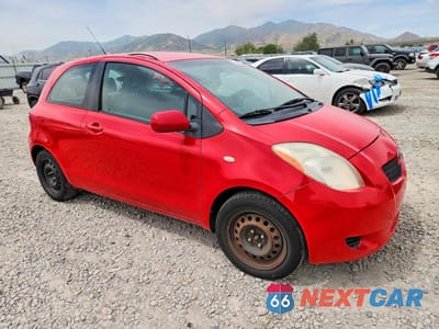 Czwarte zdjęcie samochodu z boku: 2007 TOYOTA YARIS BASE VIN:JTDJT903X75037595 - miniatura