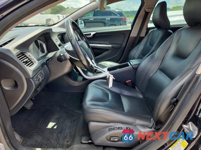 Zdjęcie 7 z 12 samochodu: 2016 VOLVO V60 T5 PREMIER VIN:YV140MEK5G1297428 - miniatura