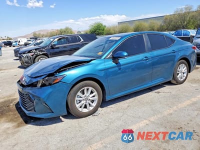 2026 TOYOTA CAMRY LE 4T1DAACK7TU263127 - główne zdjęcie licytacji z USA - miniatura