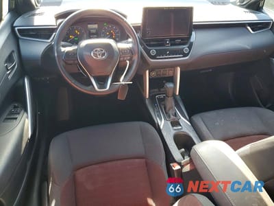 Zdjęcie 8 z 13 samochodu: 2024 TOYOTA COROLLA CROSS HYBRID NIGHTSHADE VIN:7MUFBABG1RV020049 - miniatura