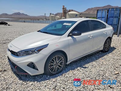 2024 KIA FORTE GT LINE 3KPF54ADXRE769940 - główne zdjęcie licytacji z USA - miniatura