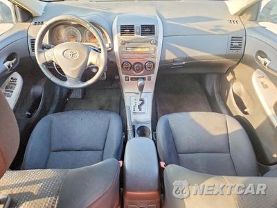 Zdjęcie 8 z 12 samochodu: 2010 TOYOTA COROLLA S VIN:1NXBU4EE1AZ195833 - miniatura