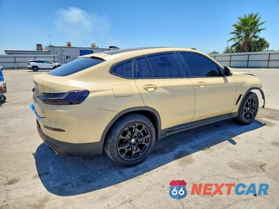 Trzecie zdjęcie samochodu z tyłu: 2022 BMW X4 XDRIVE30I VIN:5UX33DT00N9K67342 - miniatura