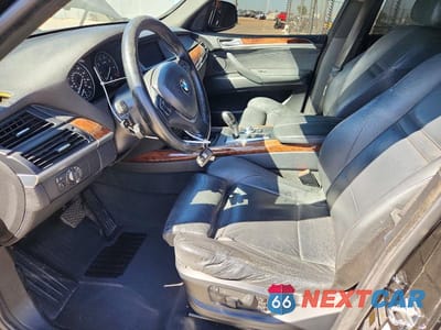 Zdjęcie 7 z 13 samochodu: 2008 BMW X5 4.8I VIN:5UXFE83578L163321 - miniatura
