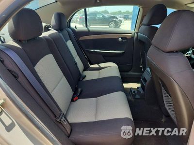 Zdjęcie 10 z 12 samochodu: 2011 CHEVROLET MALIBU LS VIN:1G1ZA5EU5BF180114 - miniatura