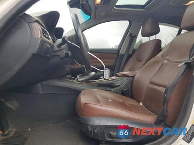 Zdjęcie 7 z 12 samochodu: 2007 BMW 328 I VIN:WBAVA33557KX83436 - miniatura