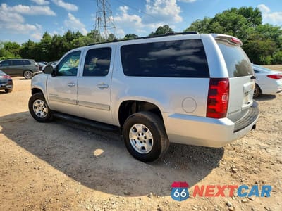 Drugie zdjęcie samochodu z przodu: 2014 CHEVROLET SUBURBAN K1500 LT VIN:1GNSKJE74ER228494 - miniatura