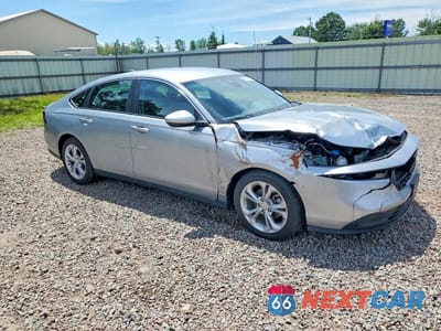 Czwarte zdjęcie samochodu z boku: 2025 HONDA ACCORD LX VIN:1HGCY1F29SA004552 - miniatura