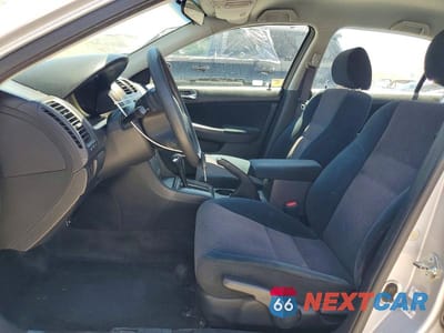 Zdjęcie 7 z 12 samochodu: 2003 HONDA ACCORD LX VIN:3HGCM56363G701398 - miniatura