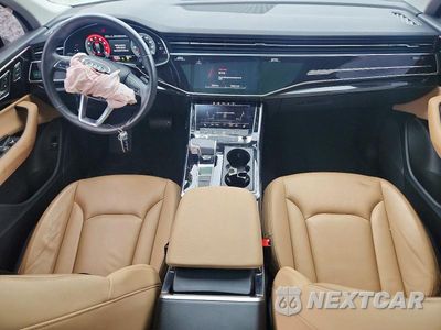 Zdjęcie 8 z 13 samochodu: 2021 AUDI Q7 PREMIUM VIN:WA1AXAF70MD033549 - miniatura