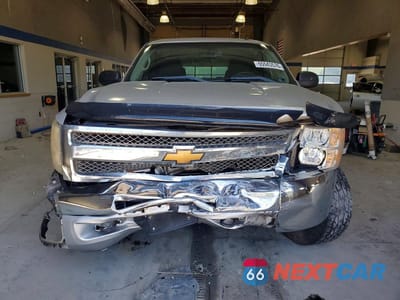 Piąte zdjęcie samochodu w środku: 2012 CHEVROLET SILVERADO K1500 LT VIN:1GCRKSE79CZ288829 - miniatura