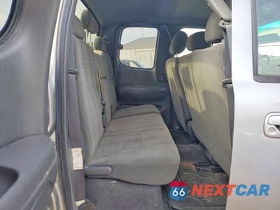 Zdjęcie 10 z 12 samochodu: 2006 TOYOTA TUNDRA ACCESS CAB SR5 VIN:5TBBT44146S475482 - miniatura