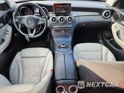 Zdjęcie 8 z 12 samochodu: 2017 MERCEDES-BENZ C 300 VIN:55SWF4JB4HU233164 - miniatura