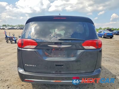 Zdjęcie 6 z 13 samochodu: 2018 CHRYSLER PACIFICA TOURING L VIN:2C4RC1BGXJR317886 - miniatura