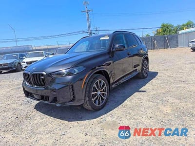 2026 BMW X5 M60I 5UX33EU08T9309600 - główne zdjęcie licytacji z USA - miniatura