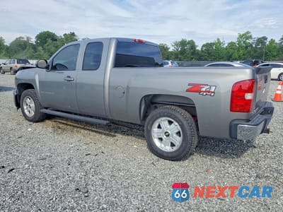 Drugie zdjęcie samochodu z przodu: 2009 CHEVROLET SILVERADO K1500 LT VIN:1GCEK29019Z223977 - miniatura
