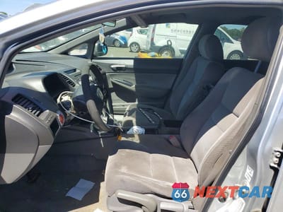 Zdjęcie 7 z 12 samochodu: 2008 HONDA CIVIC LX VIN:2HGFA16528H302012 - miniatura