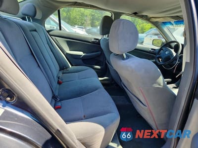 Zdjęcie 10 z 12 samochodu: 2004 HONDA ACCORD LX VIN:1HGCM56384A025942 - miniatura