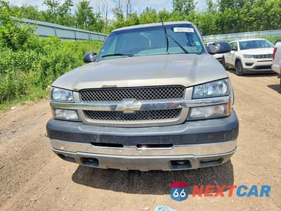 Piąte zdjęcie samochodu w środku: 2003 CHEVROLET SILVERADO K2500 HEAVY DUTY VIN:1GCHK23173F247224 - miniatura