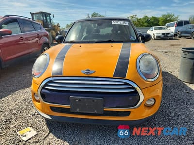 Piąte zdjęcie samochodu w środku: 2015 MINI COOPER VIN:WMWXM5C55FT937874 - miniatura