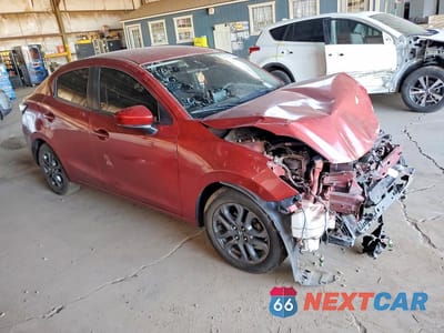 Czwarte zdjęcie samochodu z boku: 2019 TOYOTA YARIS LE VIN:3MYDLBYV9KY525752 - miniatura