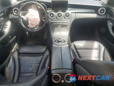 Zdjęcie 8 z 13 samochodu: 2017 MERCEDES-BENZ C 300 4MATIC VIN:WDDWF4KBXHR240894 - miniatura
