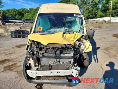 Piąte zdjęcie samochodu w środku: 2019 FORD TRANSIT 350 DELIVERY VAN VIN:1FTBW3XM1KKA29211 - miniatura