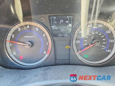Zdjęcie 9 z 12 samochodu: 2017 HYUNDAI ACCENT SE VIN:KMHCT4AE0HU318609 - miniatura