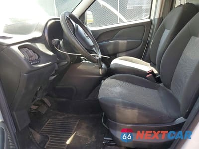 Zdjęcie 7 z 13 samochodu: 2016 RAM PROMASTER CITY VIN:ZFBERFAT0G6B68175 - miniatura