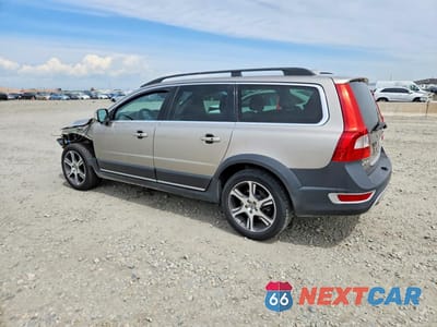 Drugie zdjęcie samochodu z przodu: 2012 VOLVO XC70 T6 VIN:YV4902BZ5C1119933 - miniatura