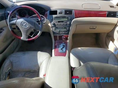 Zdjęcie 8 z 13 samochodu: 2003 LEXUS ES 300 VIN:JTHBF30G036002692 - miniatura