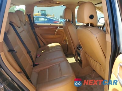 Zdjęcie 11 z 13 samochodu: 2006 PORSCHE CAYENNE S VIN:WP1AB29P06LA60490 - miniatura