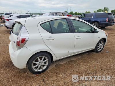 Trzecie zdjęcie samochodu z tyłu: 2012 TOYOTA PRIUS C THREE VIN:JTDKDTB32C1509477 - miniatura