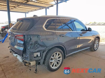 Trzecie zdjęcie samochodu z tyłu: 2020 BMW X5 SDRIVE 40I VIN:5UXCR4C09L9C17957 - miniatura