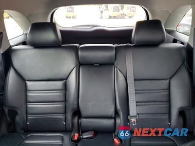 Zdjęcie 10 z 13 samochodu: 2017 KIA SORENTO EX VIN:5XYPH4A12HG260217 - miniatura