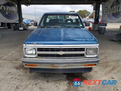 Piąte zdjęcie samochodu w środku: 1992 CHEVROLET S TRUCK S10 VIN:1GCCS14Z4N8159862 - miniatura