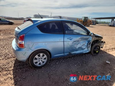 Trzecie zdjęcie samochodu z tyłu: 2010 HYUNDAI ACCENT GS VIN:KMHCM3AC1AU180431 - miniatura