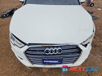 Zdjęcie 11 z 12 samochodu: 2018 AUDI A3 VIN:WAUB8GFF5J1022834 - miniatura