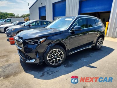 2026 BMW X1 XDRIVE28I WBX73EF09T5433577 - główne zdjęcie licytacji z USA - miniatura