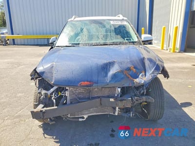 Piąte zdjęcie samochodu w środku: 2024 HYUNDAI VENUE LIMITED VIN:KMHRC8A35RU316047 - miniatura