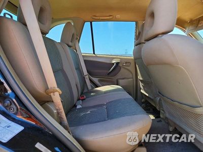 Zdjęcie 11 z 13 samochodu: 2001 TOYOTA RAV4 BASE VIN:JTEHH20V210113304 - miniatura