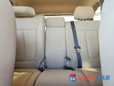Zdjęcie 10 z 13 samochodu: 2010 HYUNDAI SANTA FE GLS VIN:5NMSG3AB3AH387408 - miniatura
