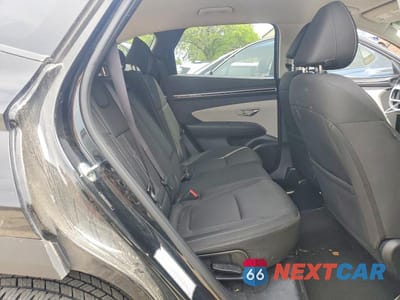 Zdjęcie 11 z 13 samochodu: 2023 HYUNDAI TUCSON VIN:5NMJBCAE8PH216473 - miniatura
