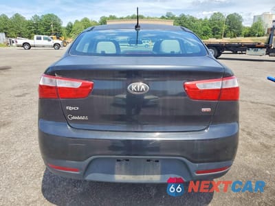 Zdjęcie 6 z 12 samochodu: 2015 KIA RIO LX VIN:KNADM4A38F6421800 - miniatura