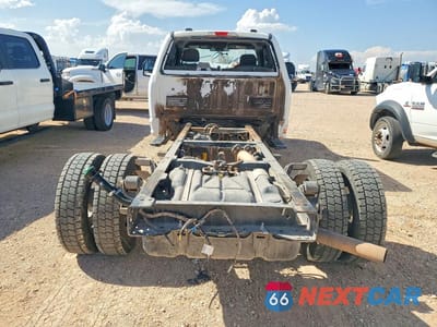 Zdjęcie 6 z 12 samochodu: 2022 FORD F550 SUPER DUTY VIN:1FD0X5HT2NEG17929 - miniatura