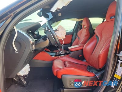 Zdjęcie 7 z 14 samochodu: 2022 BMW X4 M VIN:5YM23EC0XN9J03333 - miniatura