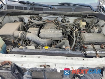 Zdjęcie 11 z 12 samochodu: 2008 TOYOTA TUNDRA SR5 VIN:5TBBT54148S460781 - miniatura